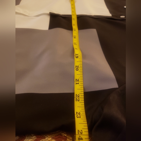 Color Block  Button Down Shirt! - Picture 7 of 8